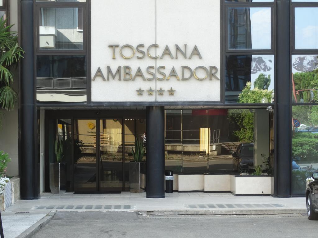 Toscana Ambassador Poggibonsi Esterno foto