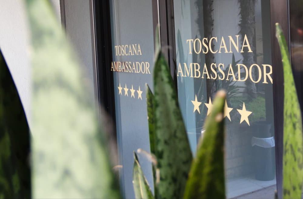 Toscana Ambassador Poggibonsi Esterno foto